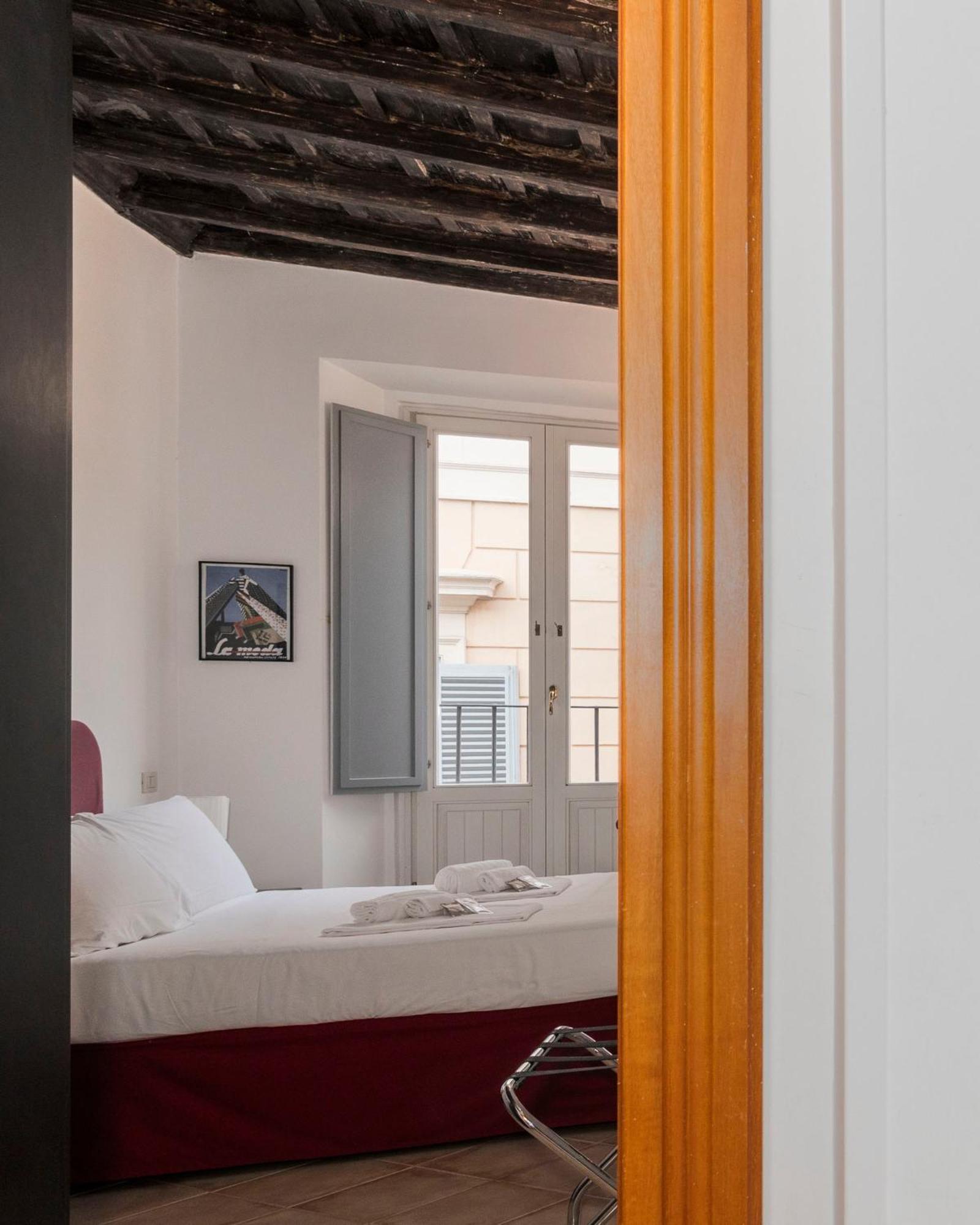 Suites Campo De' Fiori - Zen18-19-20 Rome Exterior photo